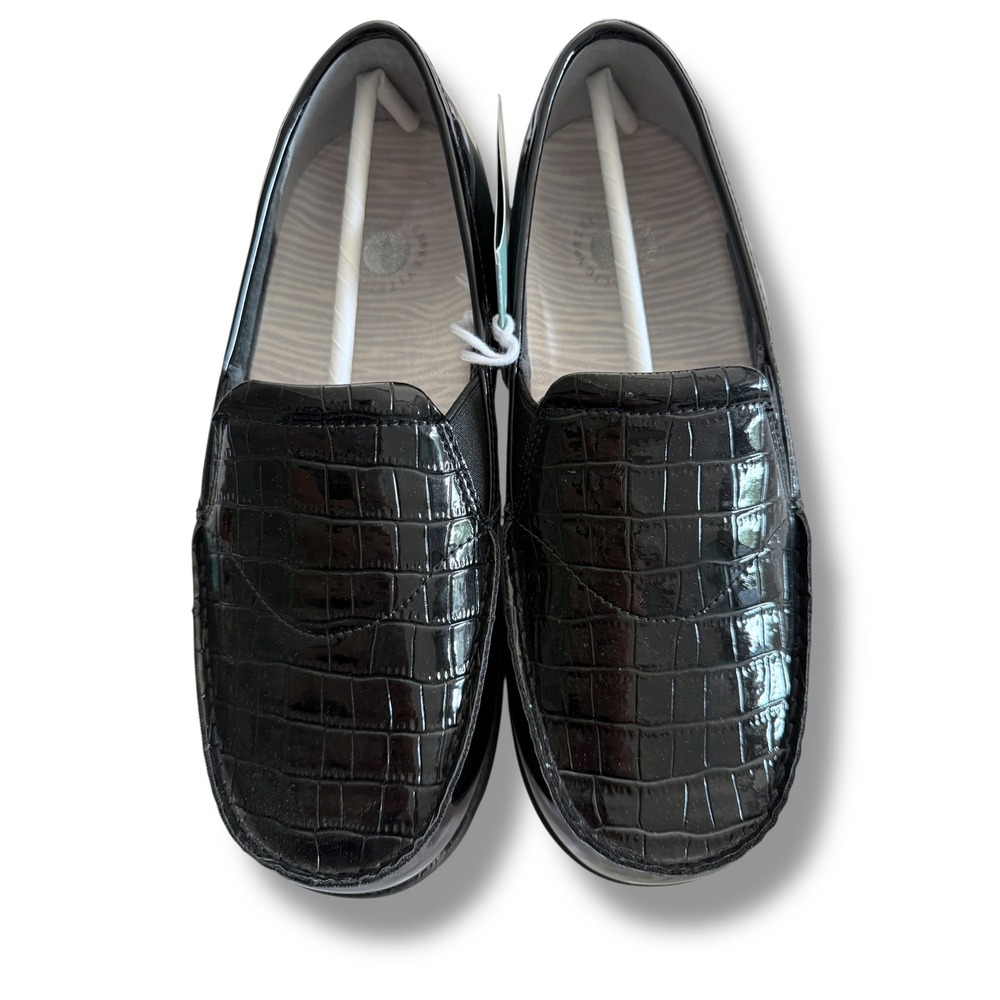 Black Crocodile Pattern Loafers